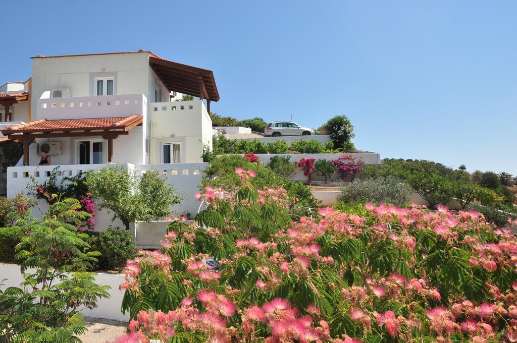 Castri Village Hotel Палекастрон Экстерьер фото