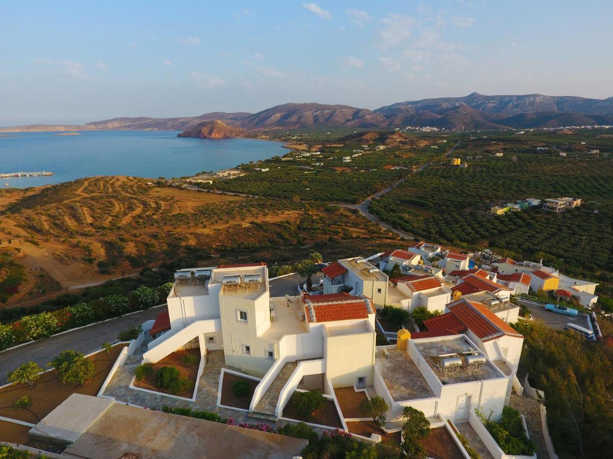 Castri Village Hotel Палекастрон Экстерьер фото